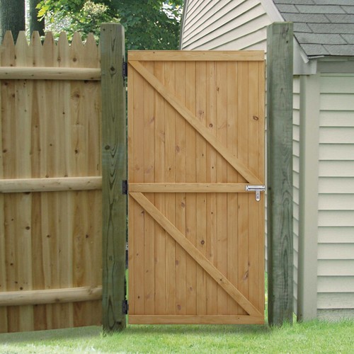 Privacy wooden garden - privacy, gate