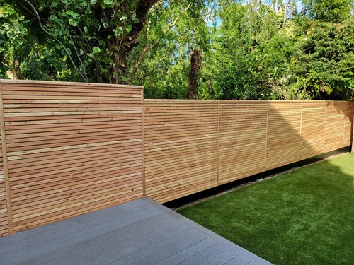 Larch slatted fence panels - ,